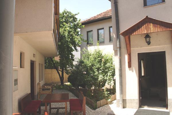 Hostel Hayat Saraievo Exterior foto