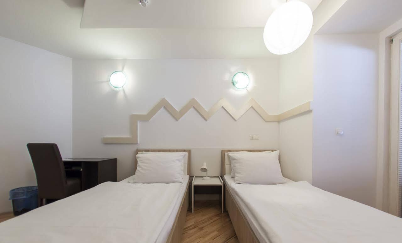 Hostel Hayat Saraievo Exterior foto